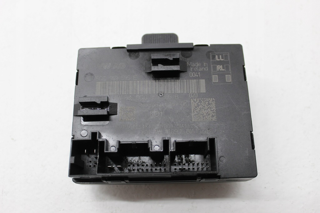 фото №1, Volksvagen оригінальний номер модуль двері 5q0959595e