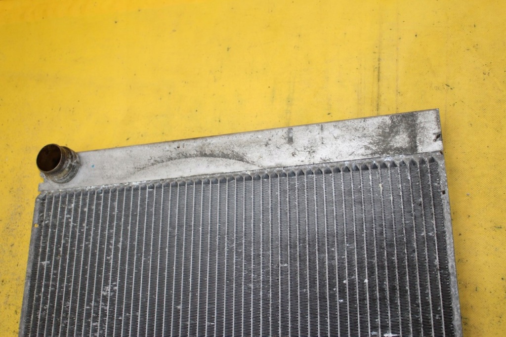 Радиатор воды audi a8 d3 4.0 tdi 4e0121251 Недорого