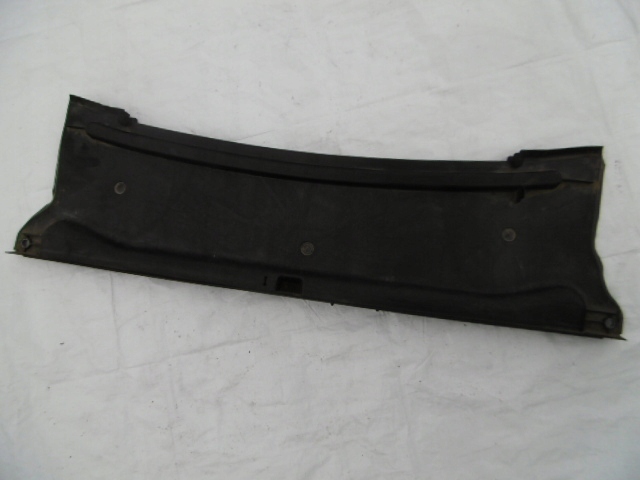 фото №1, Renault espace v жабо нижние 668102151r