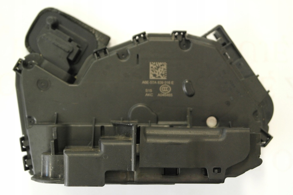 фото №1, Vw t-roc замок двері правий задня 5ta839016e