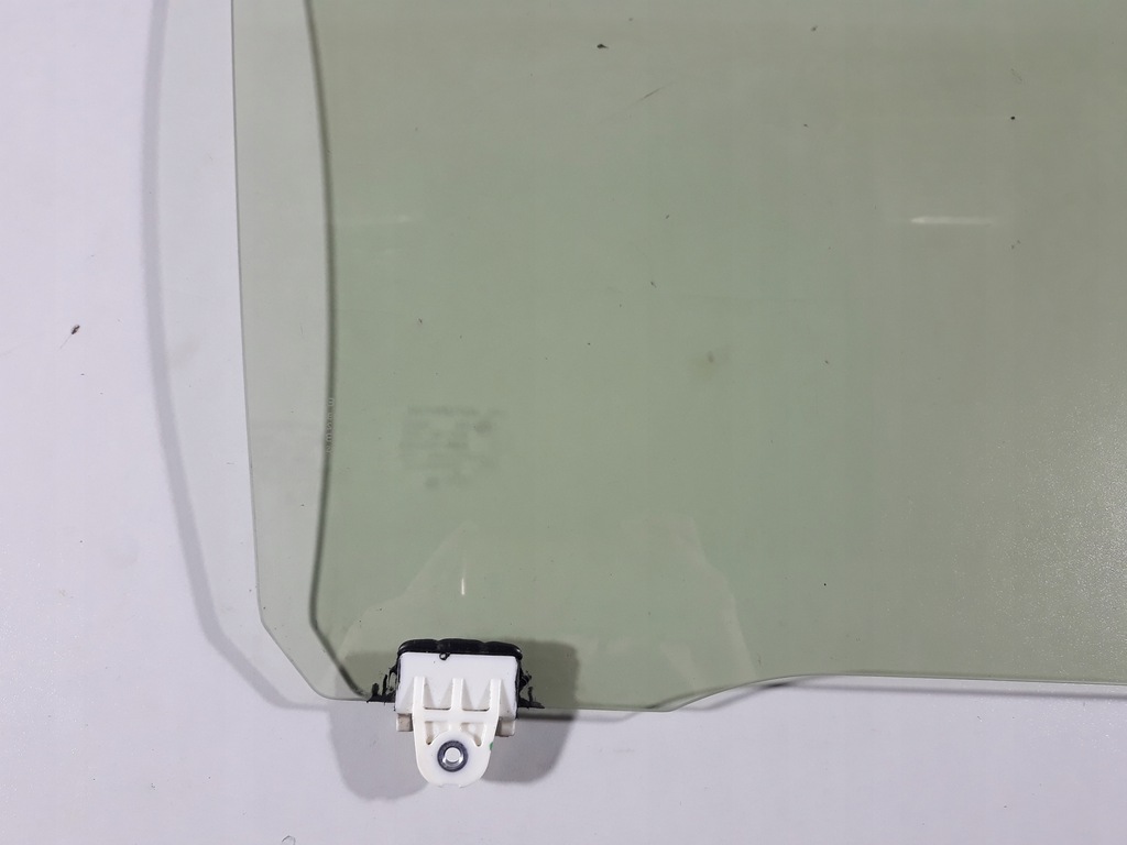 фото №12, Infiniti q50 13- стекло дверь правый задняя