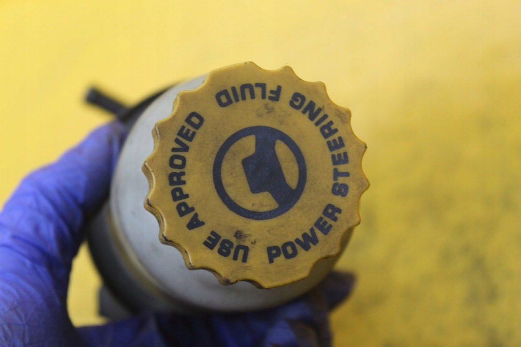 фото №6, Бачок усилителя voyager iv 04743067ab