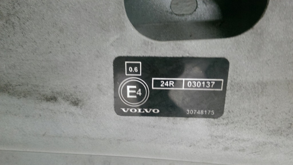 фото №6, Капот volvo s40 v50