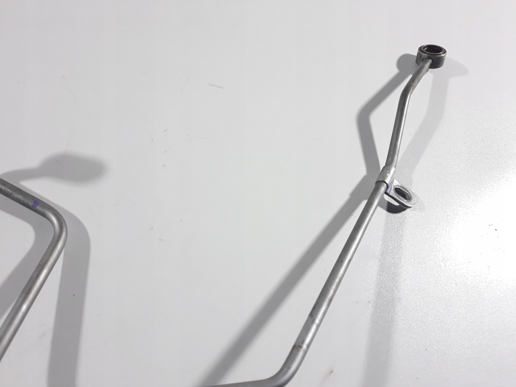 фото №5, Volvo v40 12- трубка масла турбины