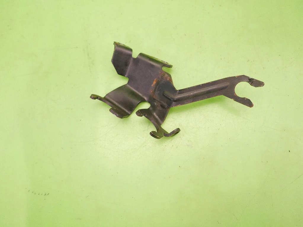 Кронштейн тросів перемикання передач ford focus mk1 1.8 tdci в Україні