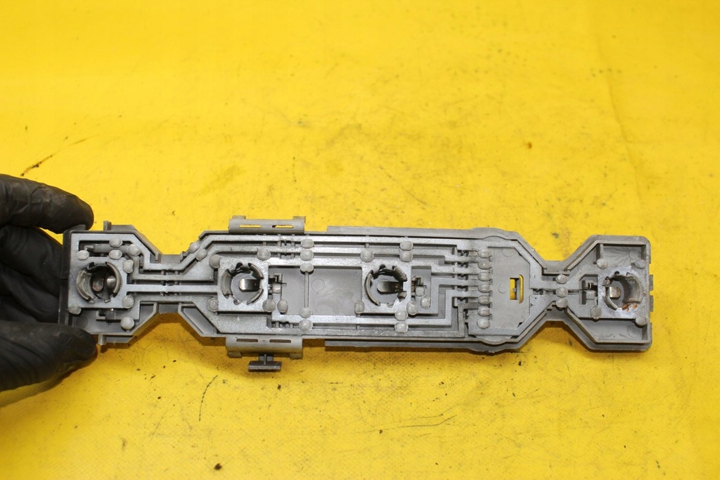 фото №3, Вкладыш лампы левый задняя transit connect