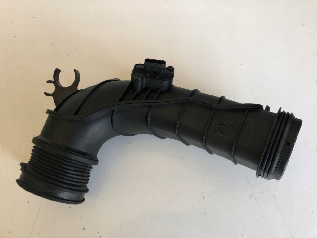 фото №2, Bmw 5 f10 f11 труба канал воздуха датчик массового расхода воздуха 2.0d