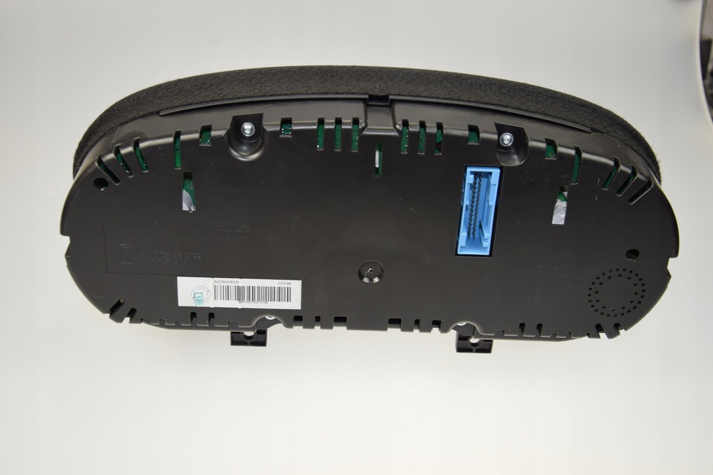 фото №6, Audi a1 8x лічильник прилади 8x0920930cx