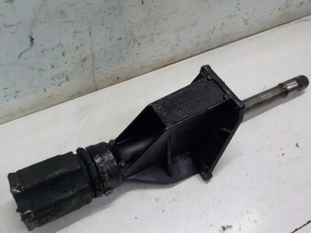 фото №1, Bmw x5 e70 3.0 d приводной вал опора