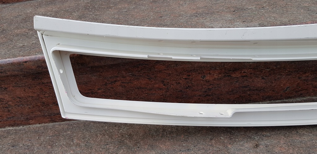 фото №11, Audi r8 420 накладка спойлер молдинг na крышка задняя