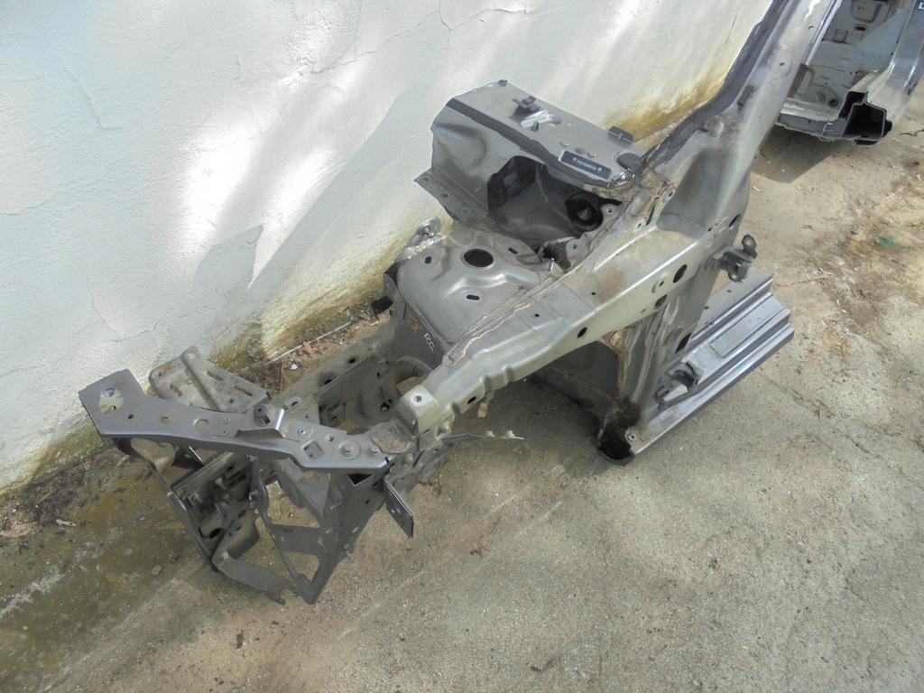 фото №2, Четверть лонжерон renault megane 3 iii cc cabrio