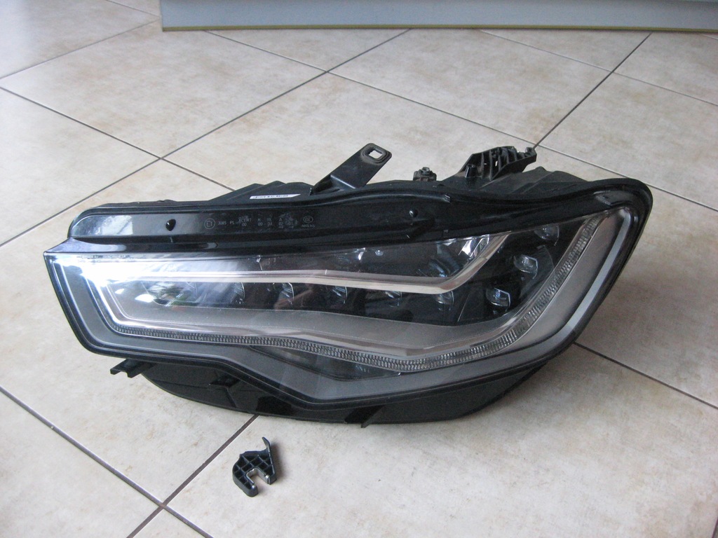 фото №1, Левая лампа - audi a6 c7 - full led - matrix - 4g0