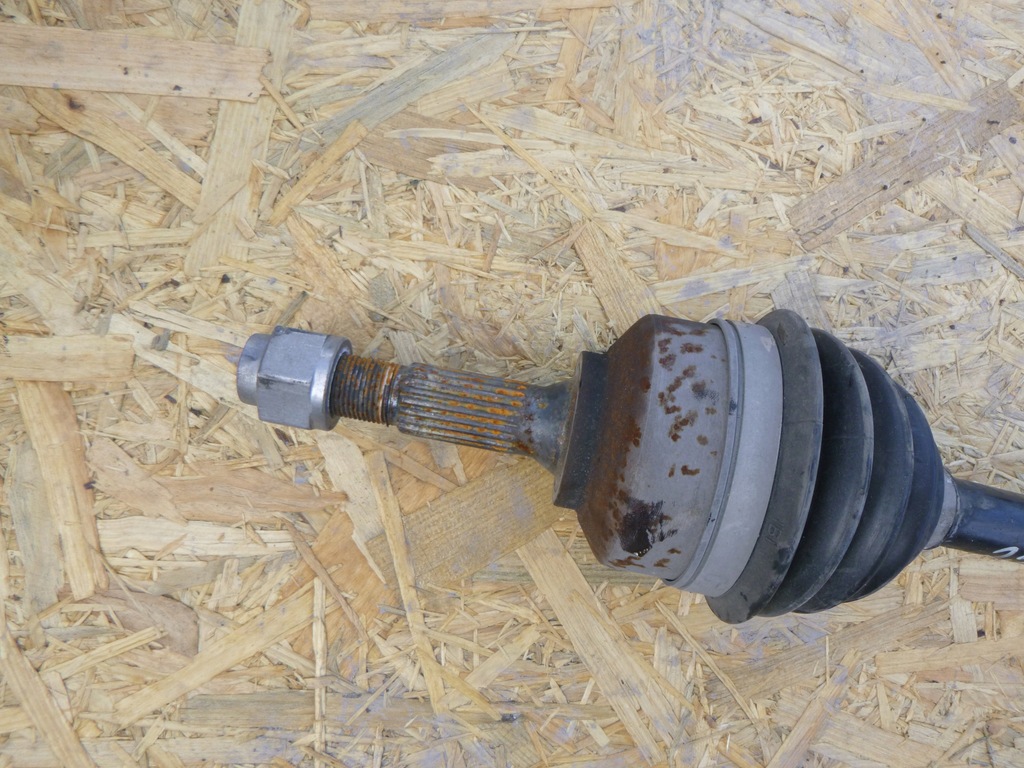 фото №4, Приводной вал левая peugeot 208