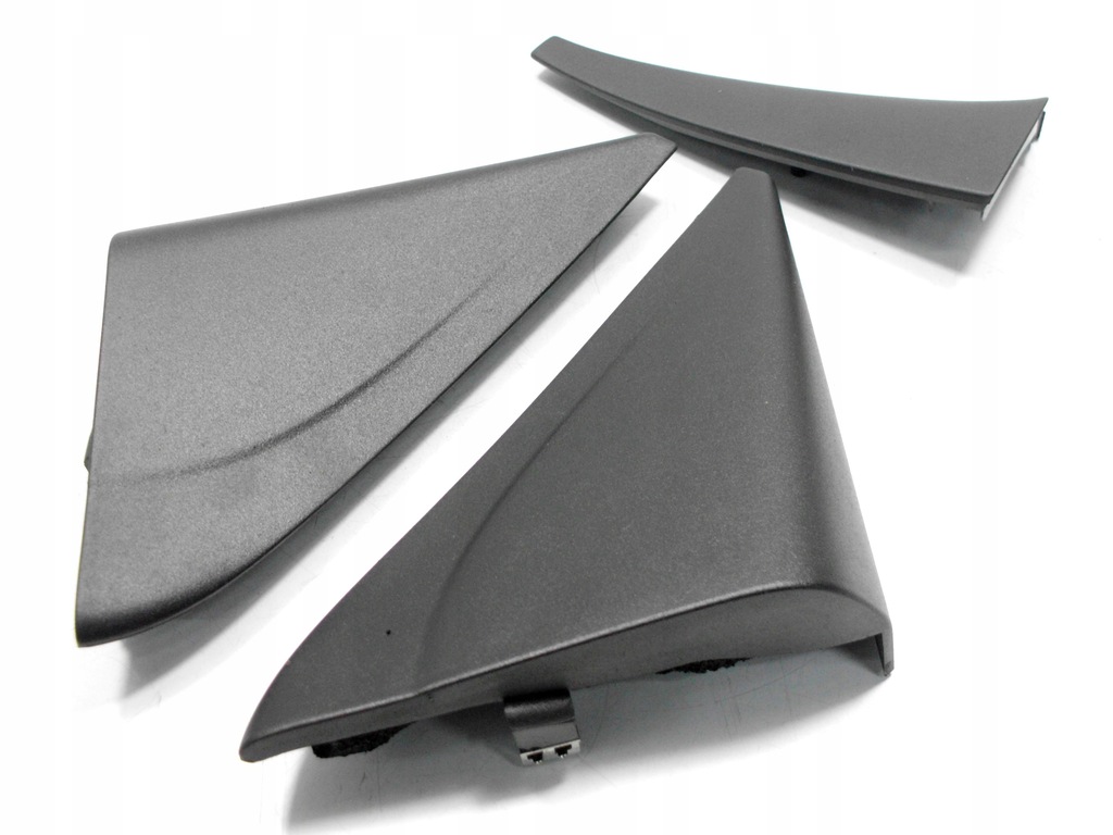 фото №1, Honda cr-v crv 01-06 заглушка треугольник дверь перед