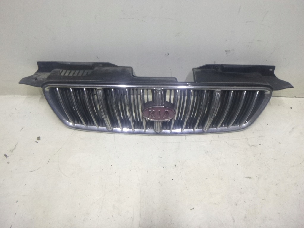 фото №1, Решётка радиатора решётка радиатора kia carens 2000r.