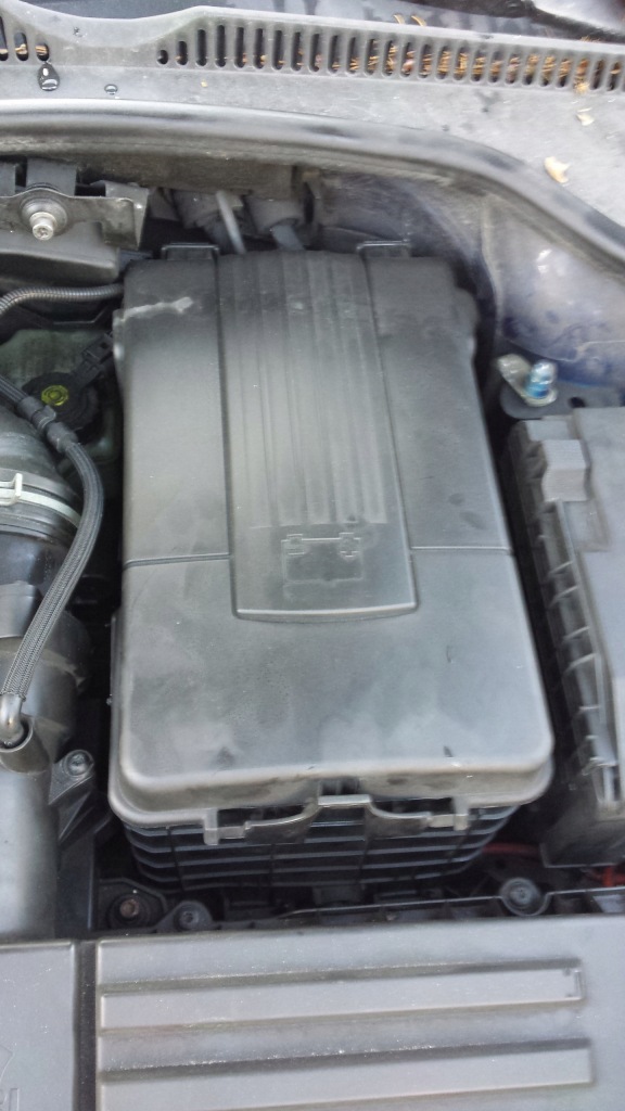Купити Кришка акумулятор vw skoda audi seat