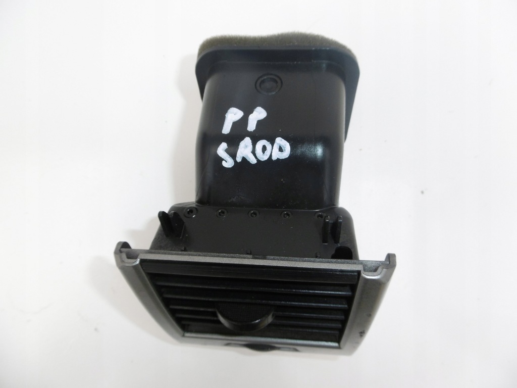 фото №4, Решётка обдув средняя правая range rover sport