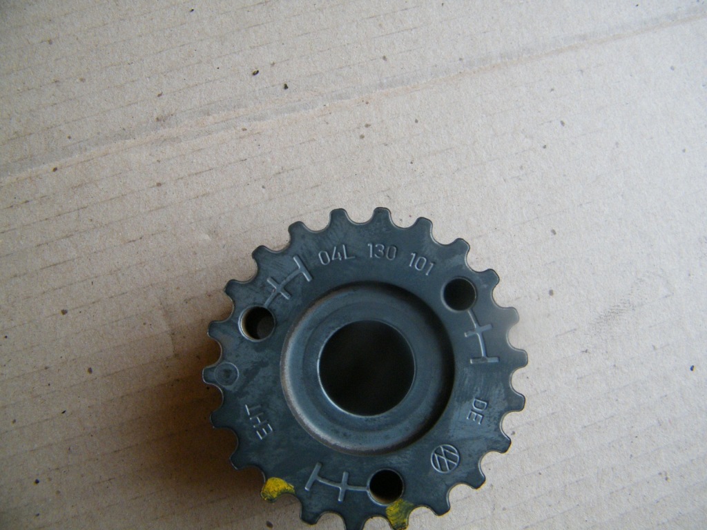 фото №1, Шкив зубчатое распределительного вала vw 1.6, 2,0 04l130101