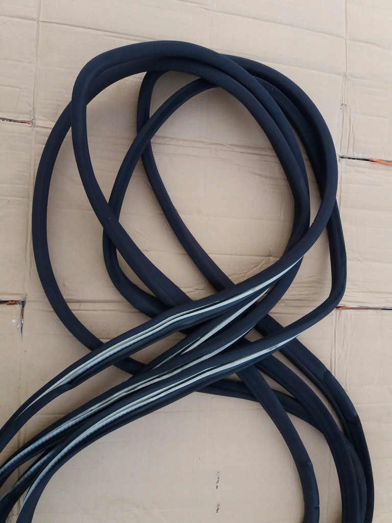 фото №2, Прокладка кузовная перед задняя l/r mercedes w220