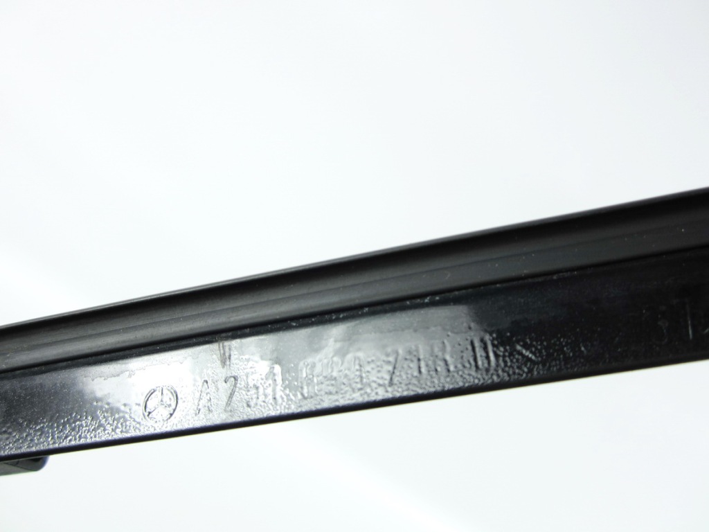 фото №2, Молдинг крыша левая mercedes r-klasa w251