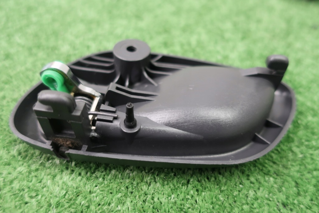 фото №2, Ручка внутрішня права suzuki jimny idealna lift