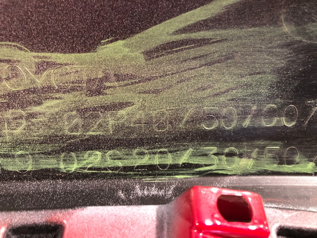 фото №10, Toyota corolla 18- бампер перед передний