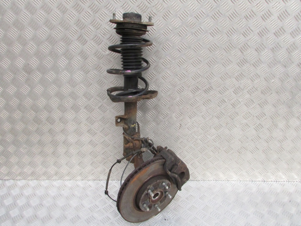 фото №1, Поворотный кулак амортизационная стойка левый перед 1.7 hyundai i40 13r