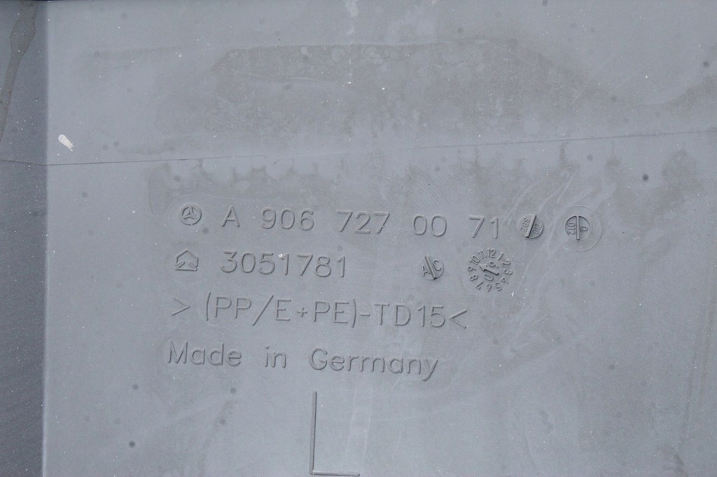 фото №10, Обшивка дверь левый перед vw crafter a9067270071