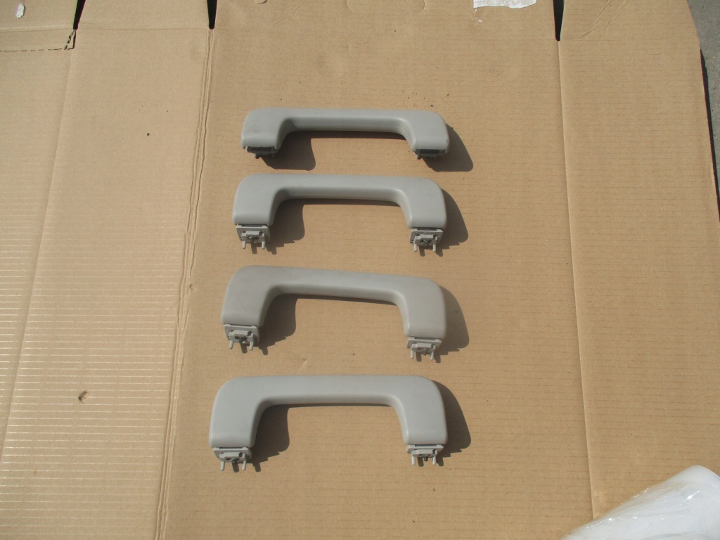 фото №1, Ручки стельовий 8po857607m audi a3 8p 5d lift