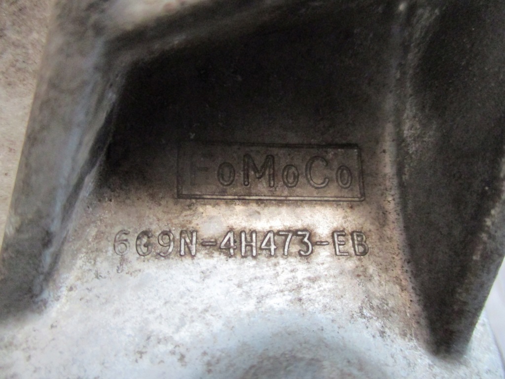 Кронштейн коробки редуктор автоматическая коробка передач volvo s80 ii 3.2 b с Разборки