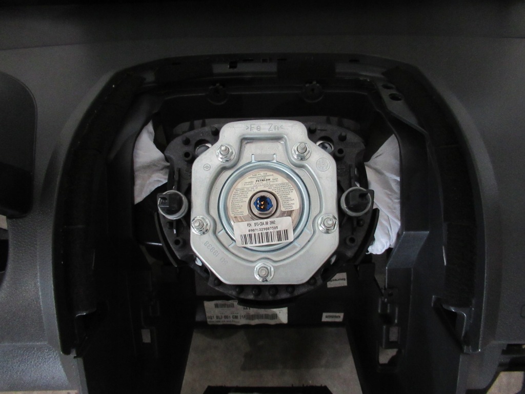 фото №5, Консоль ремни подушки безопасности vw polo iv 9n 1t0880201a