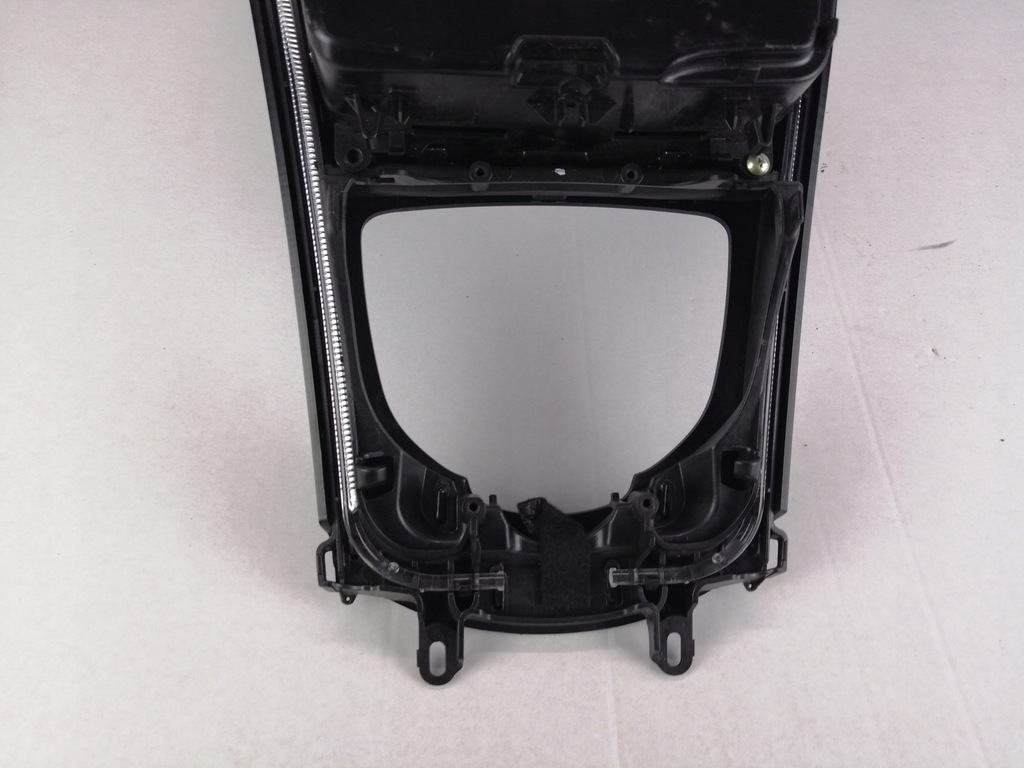 фото №6, Mercedes w205 панель тунель середній amg