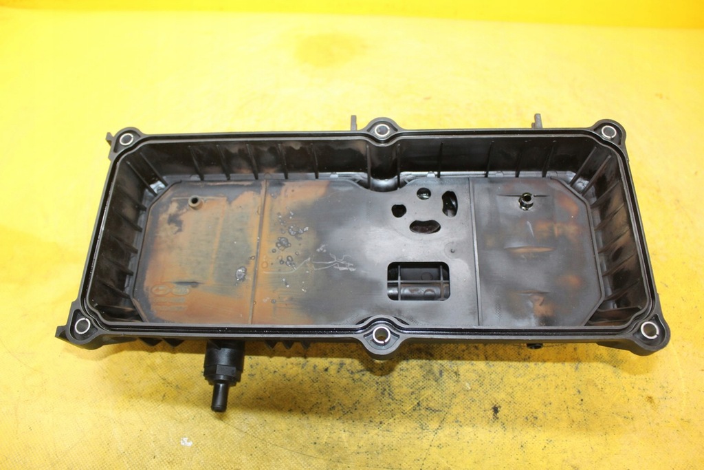 фото №10, Крышка клапанов hyundai getz 1.0 b