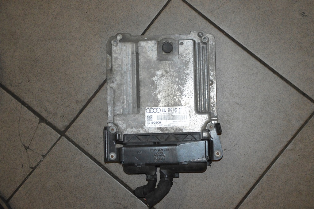 фото №1, Audi a3 8p fl 2,0tdi блок керування двигуна 03l906022dt