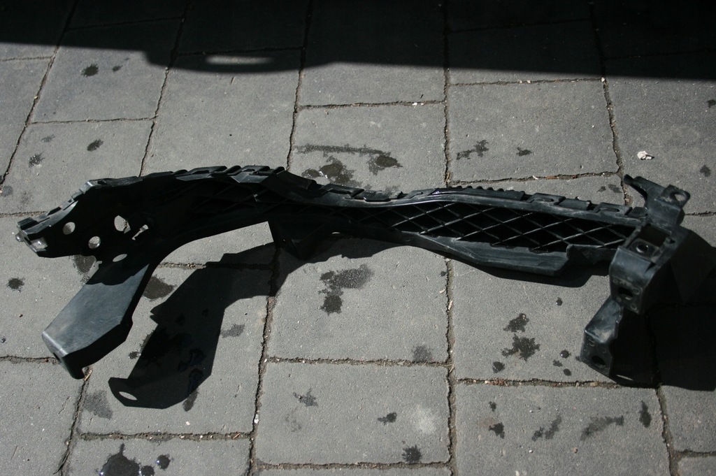 фото №1, Subaru legacy iv 06r-08r левый направляющая лампы