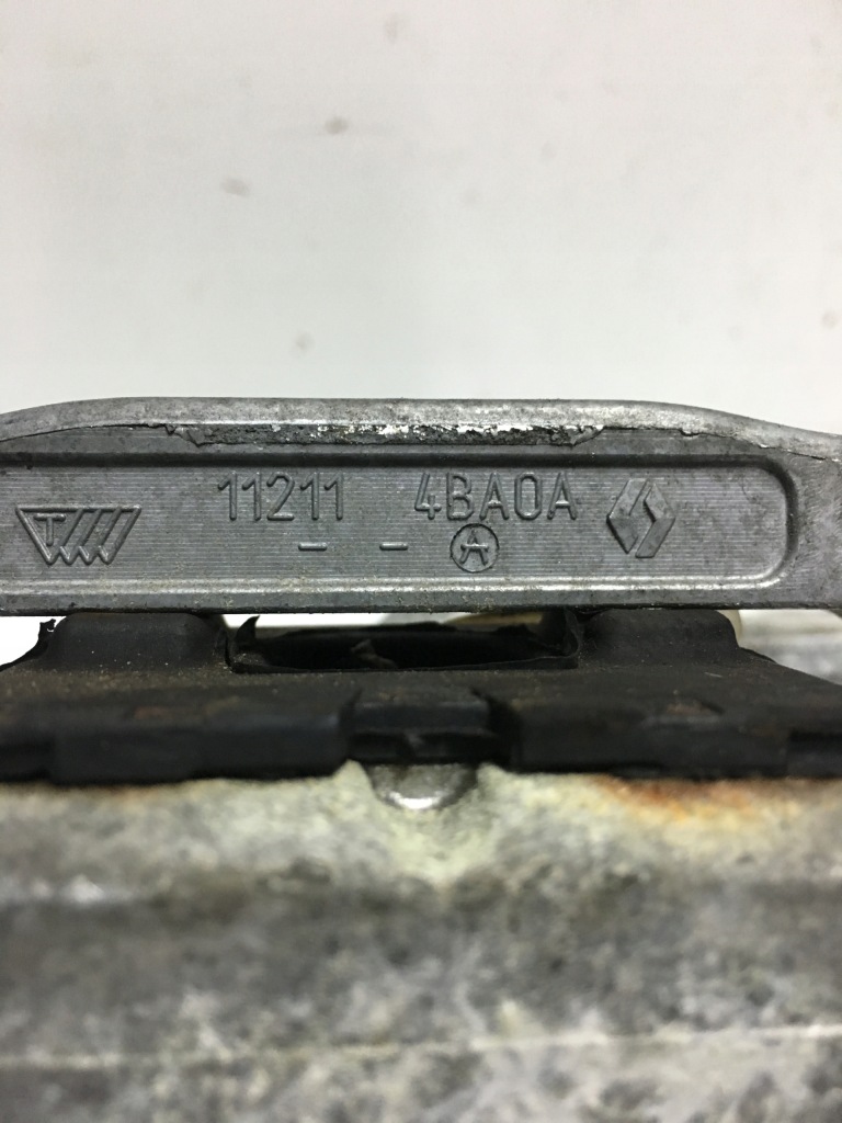 фото №2, Кронштейн подушка двигун 1.6 dci renault scenic iv