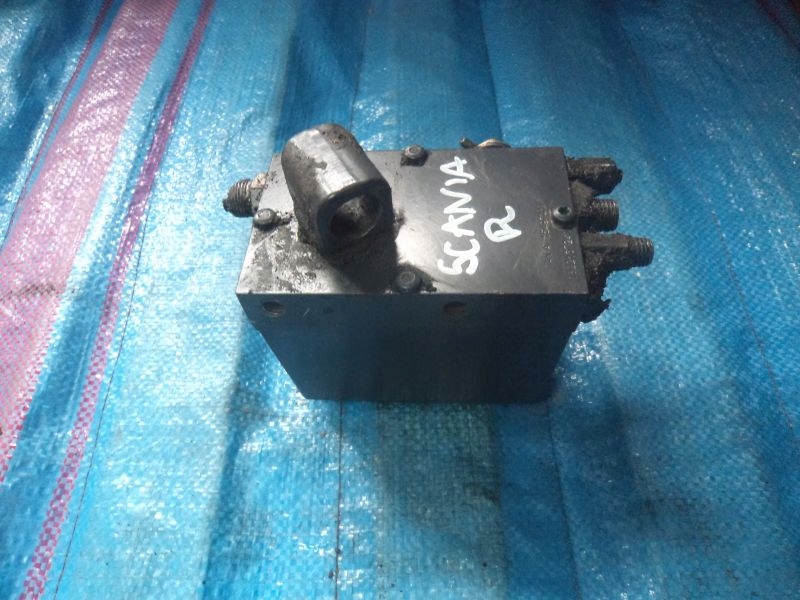 фото №1, Насос подъёма кабины scania r 1549741 оригинальный номер