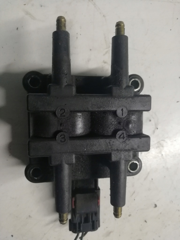 фото №1, Катушка зажигания chrysler voyager iii 04609103