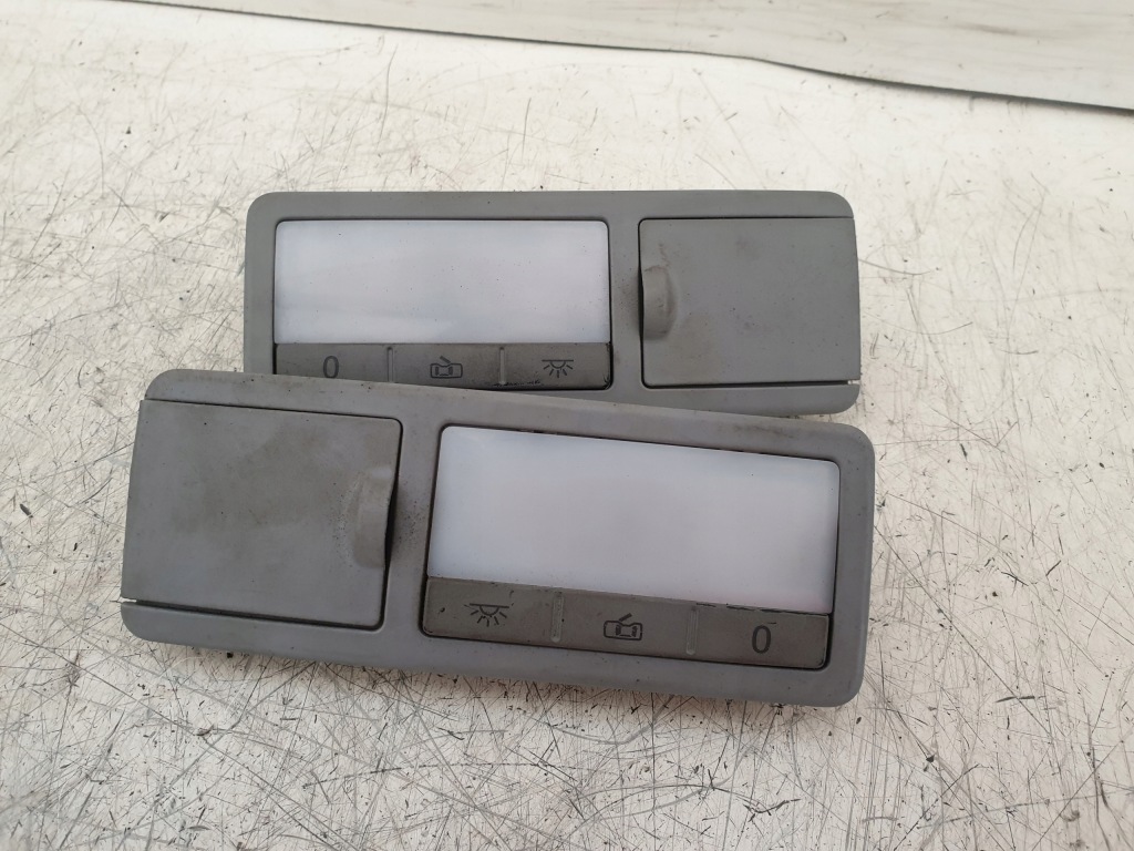 фото №1, Освещение лампа кабины левая vw touareg 7l 04r.