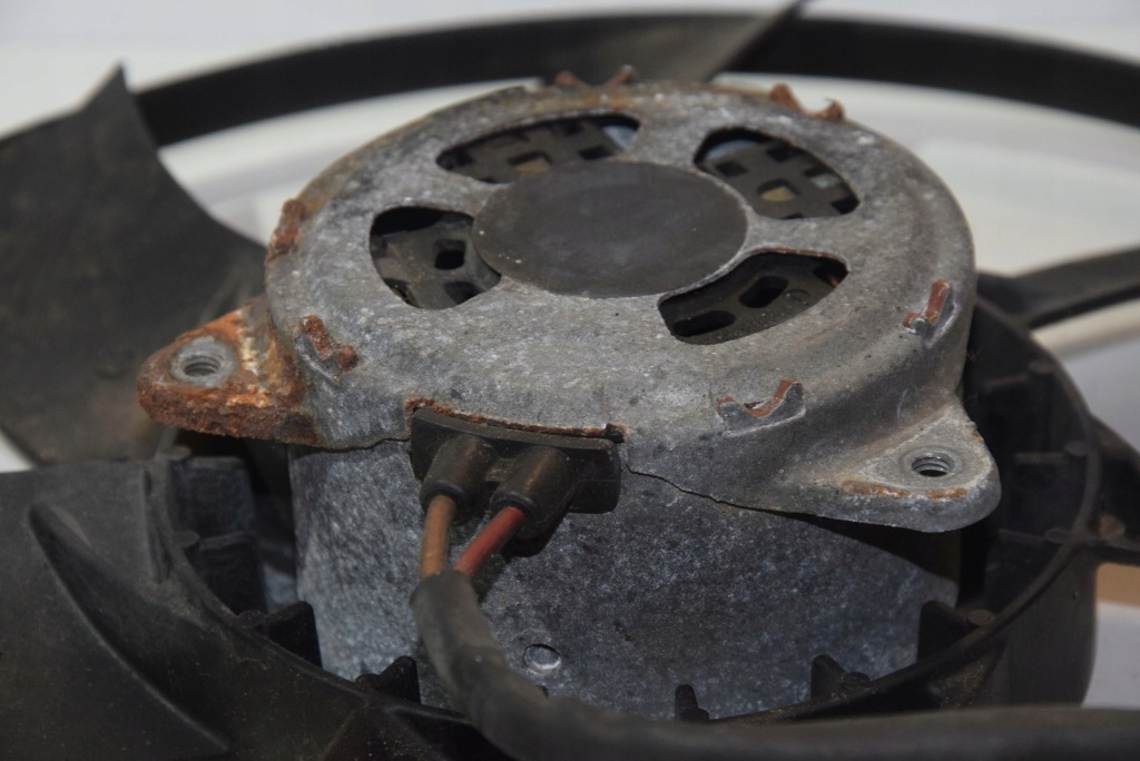 Opel оригинальный номер a451061207 Киев