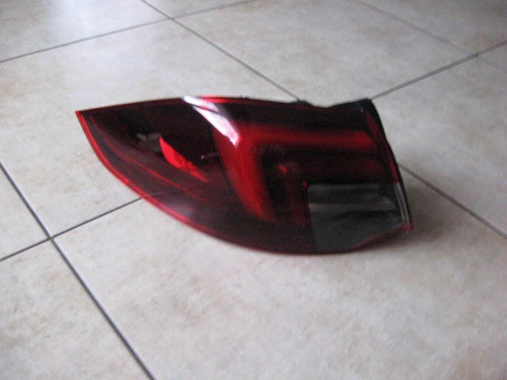 фото №1, Левая лампа - led - opel insignia b ii - hb