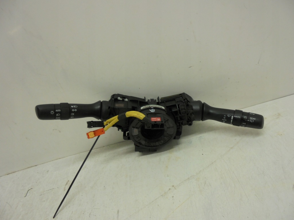 фото №1, Перемикачі стрічка toyota rav iv 4