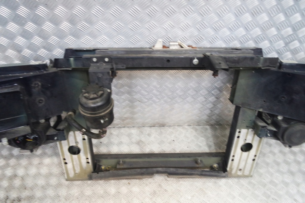 фото №7, Rolls royce phantom pas передний усилитель лампы