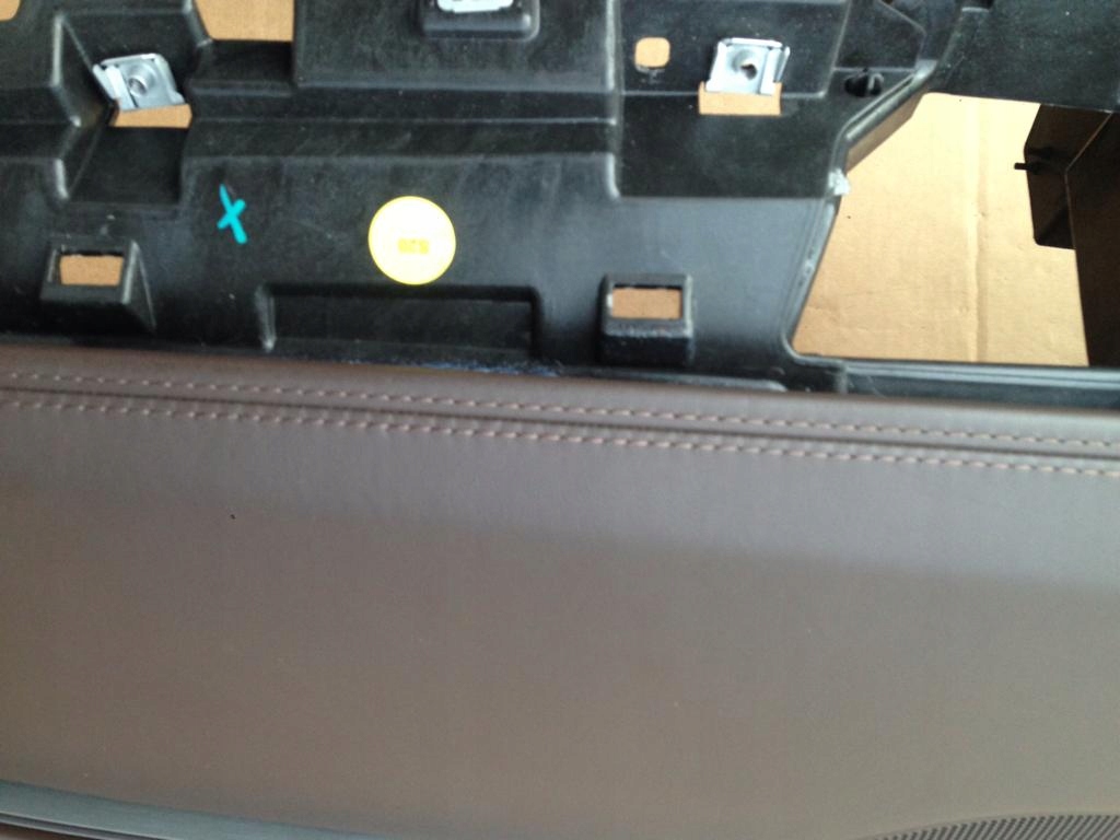 фото №8, Audi a8 d4 панель приладів консоль колір maronen individual