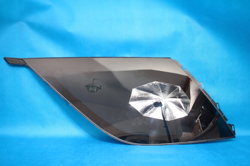 фото №1, Land rover discovery v скло ліва 2018 as3 тонована