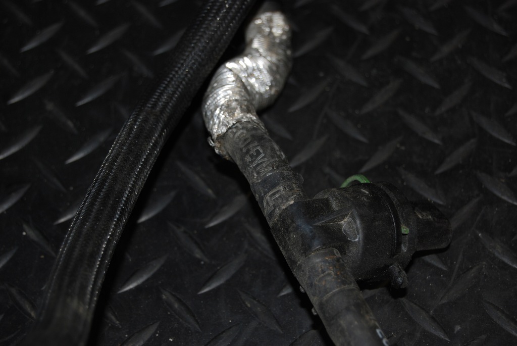 фото №6, Провода топлива audi a8 d3 4.2 tdi 057130300af