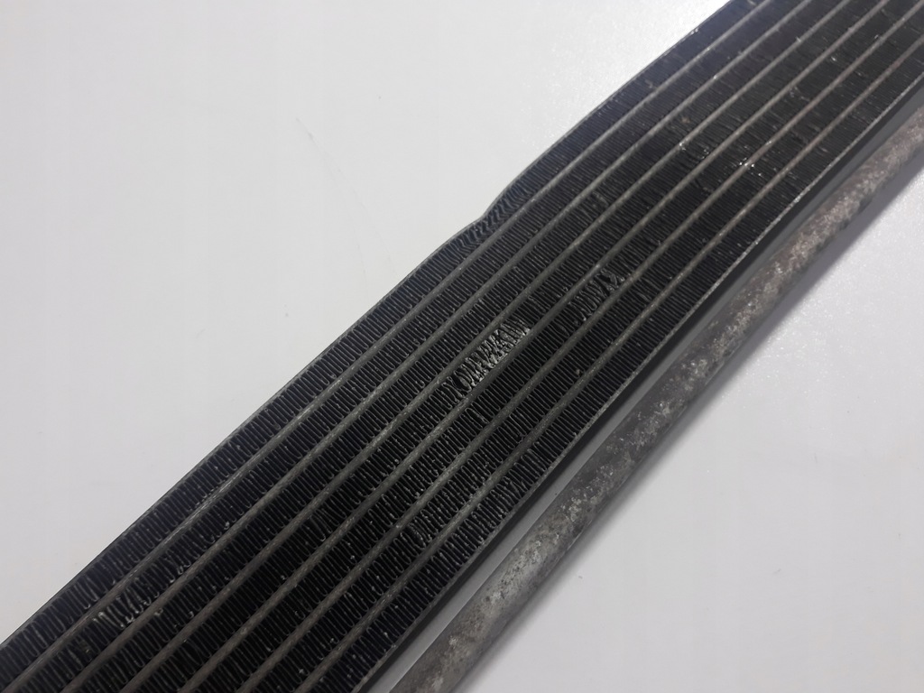 фото №7, Infiniti mercedes 2.2d радіатор радіатор оливи 0005010765