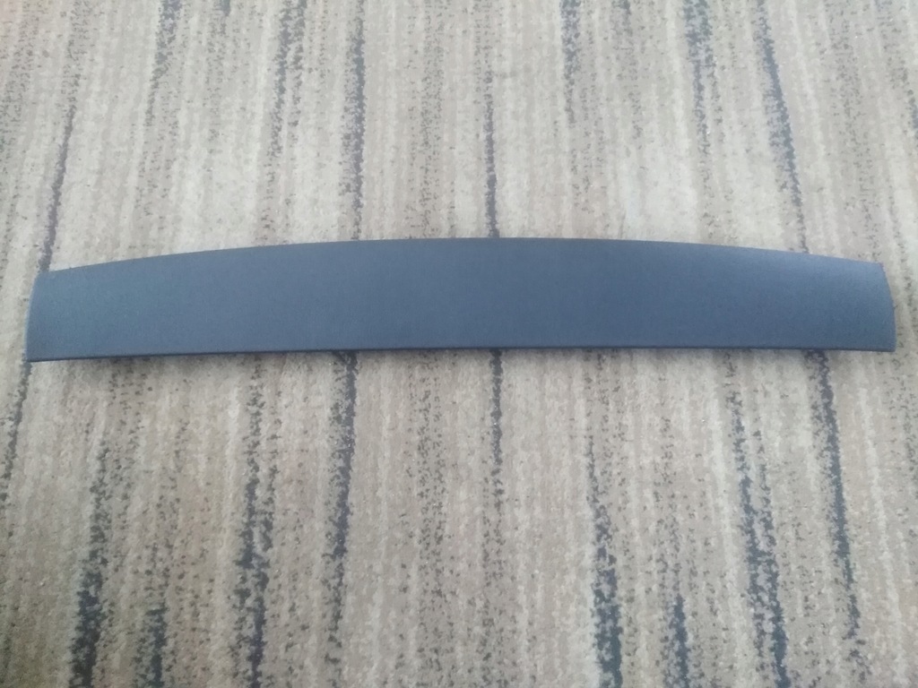 фото №1, Vw e-golf vii молдинг крышки задняя 760