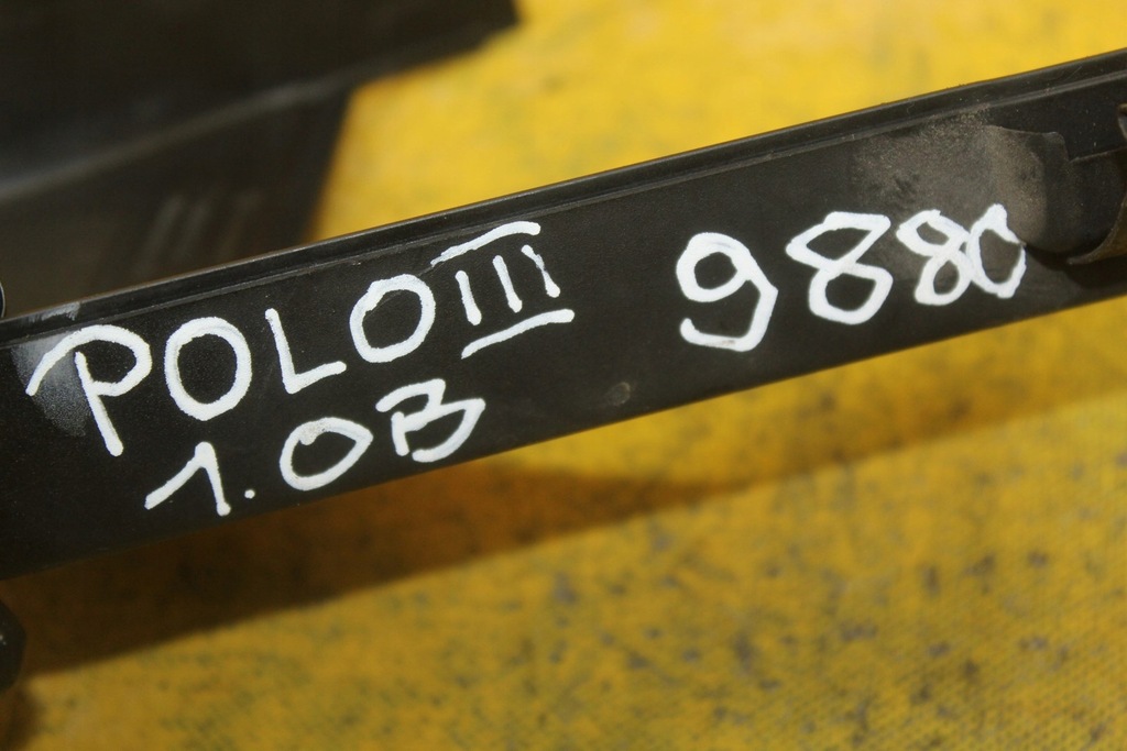 фото №6, Volkswagen оригінальний номер 030109121n корпус розподільного валу