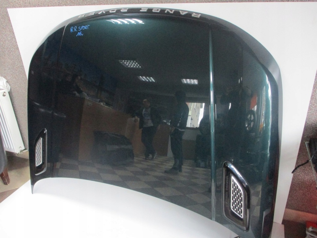 Капот range rover sport 16r Оригинал
